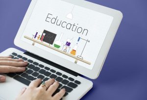 How Accredited Online Middle Schools Work?