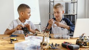 10 Online STEM Challenges and Competitions in 2024