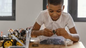 25 Project Ideas for Online STEM Learners