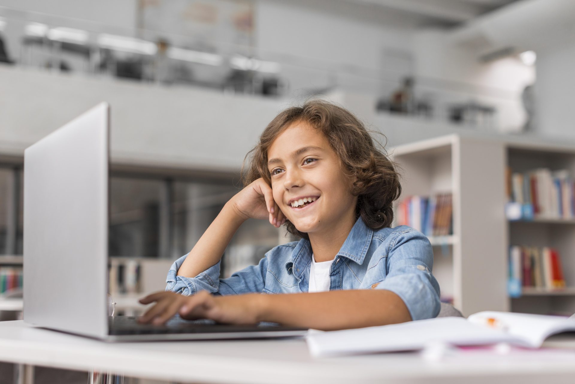 Internet Schooling: The Benefits of Online Education for Students