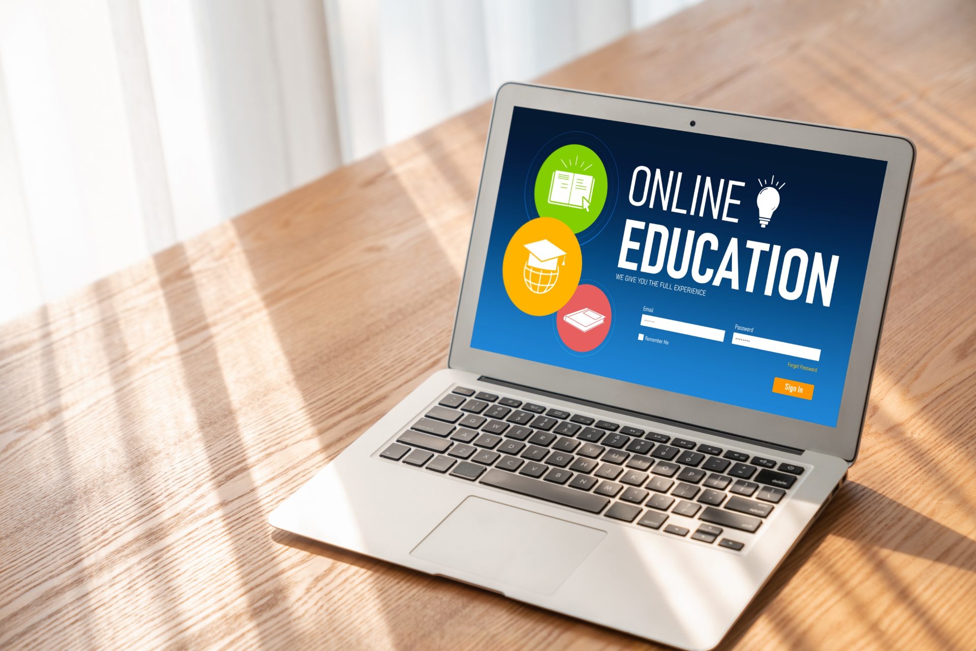 K-12 Online Eğitimin Faydalarının Ortaya Çıkarılması 