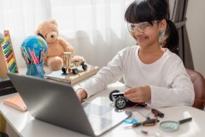 7 Amazing Careers after Online STEM Programs