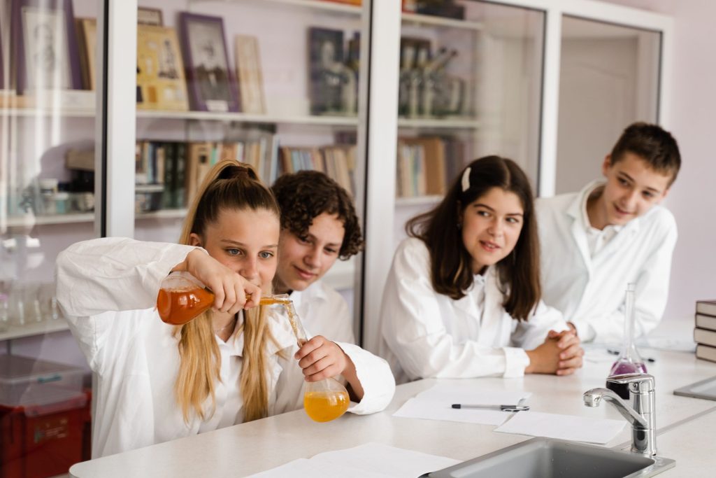 Ultimate Guide On AP Chemistry Score Calculator for 2025