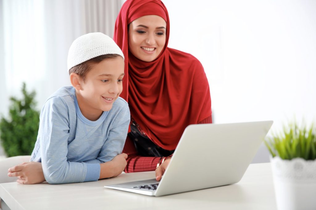How to Get a High School Diploma Online in Qatar