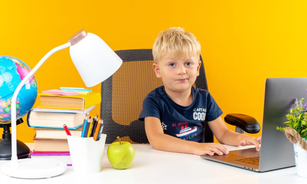 Homeschooling in Saudi Arabia – Legal? What Expat Families Need to Know