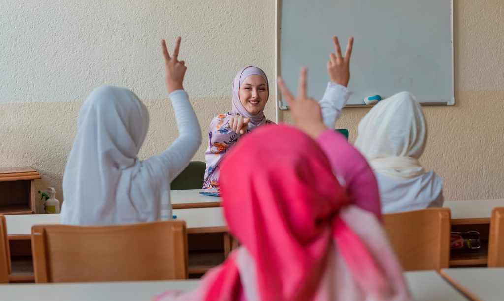 Best Online School in the UAE: How to Choose